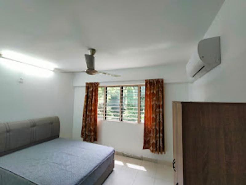 Condominium for Rent at Putra Villa - May Tai - Bedroom - PropertyGuru.com.my