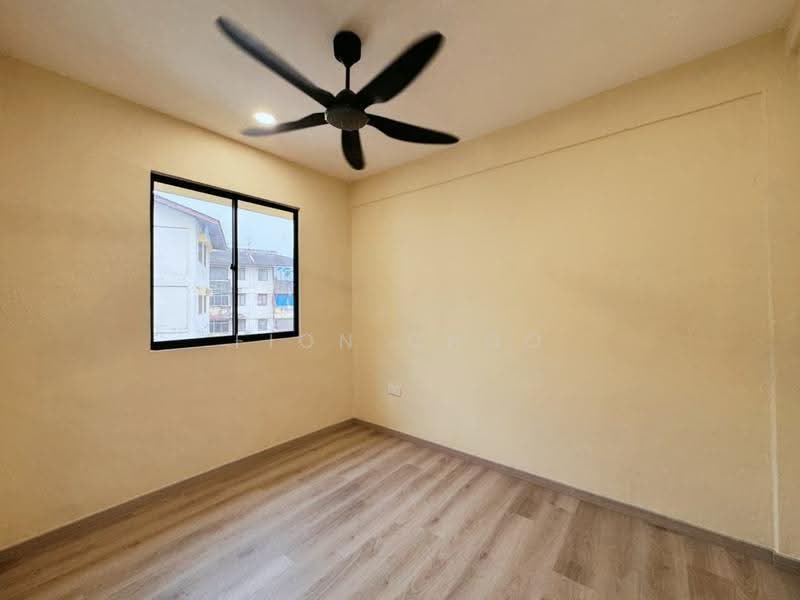 Rumah Flat untuk Dijual di Flat Taman Perling - Fion Choo - Interior - PropertyGuru.com.my