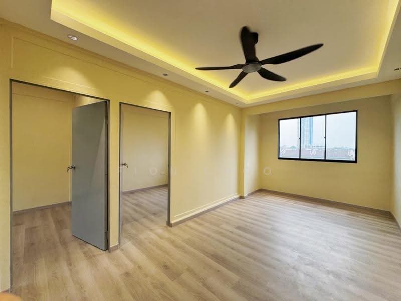Rumah Flat untuk Dijual di Flat Taman Perling - Fion Choo - Bedroom - PropertyGuru.com.my