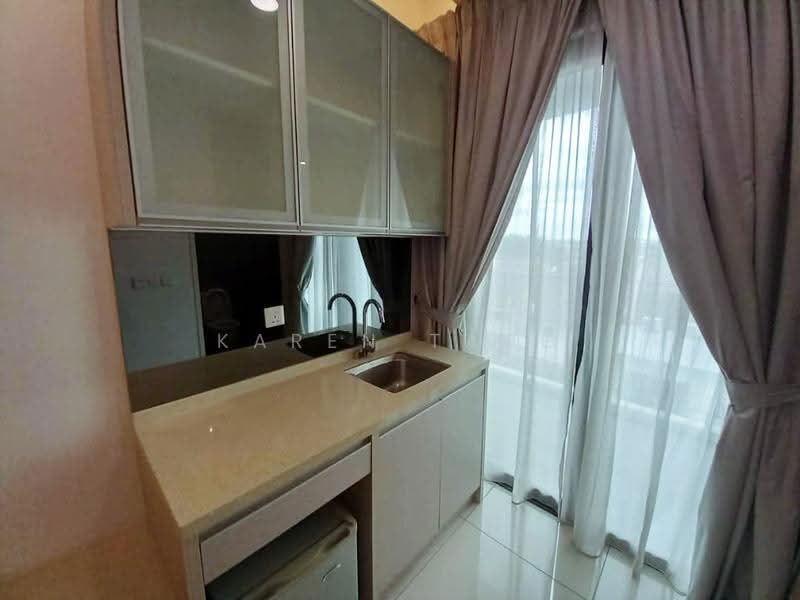 Bungalow House for Rent in Seri Kembangan (Selangor) - Karen Tang - Kitchen - PropertyGuru.com.my
