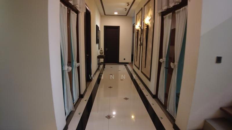 Bungalow House untuk Dijual di Bukit Jelutong (Shah Alam) - Winny Su - Corridor - PropertyGuru.com.my