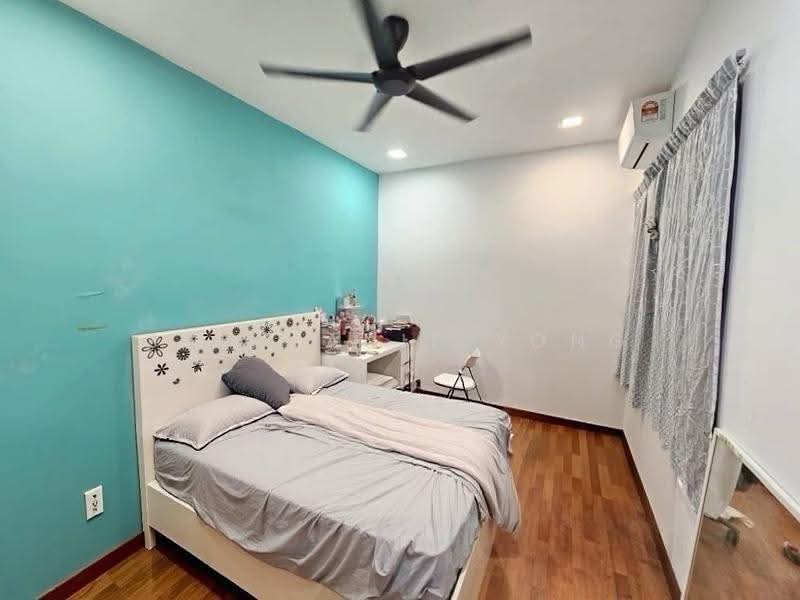 Semi-Detached House for Sale in Batu 9 (Cheras) - Stephanie Yong - Bedroom - PropertyGuru.com.my
