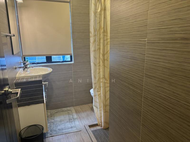 Kondominium untuk Disewa di Mayang Court - Anizah Abdullah - Bathroom - PropertyGuru.com.my