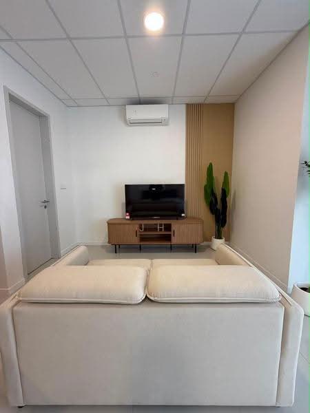 Service Residence for Rent at Edelweiss @ Tropicana Gardens - JH Tee - Living Room - PropertyGuru.com.my