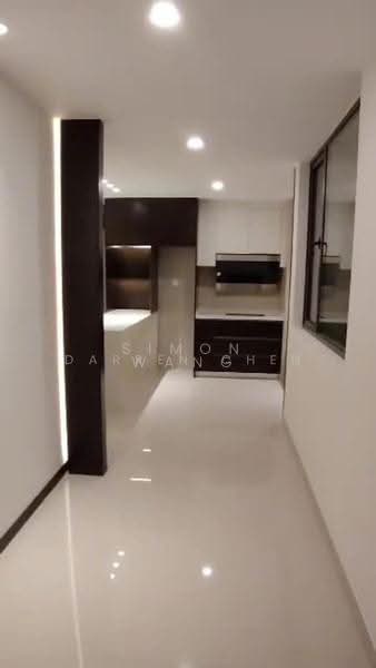 Apartment for Sale at R&F Princess Cove Phase 3-New Casa Suites - Simon Wang - Kitchen - PropertyGuru.com.my