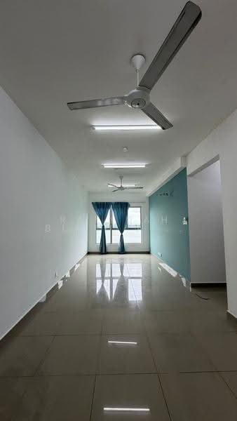 Kediaman Servis untuk Dijual di SkyLake Residence - Rafedah Binti Abdul Aziz - Living Room - PropertyGuru.com.my