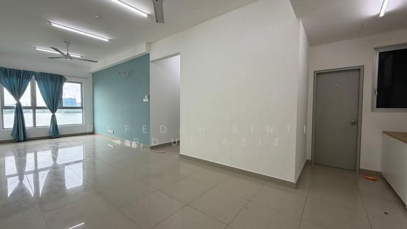 Kediaman Servis untuk Dijual di SkyLake Residence - Rafedah Binti Abdul Aziz - Living Room - PropertyGuru.com.my