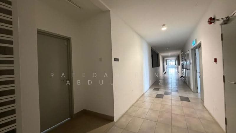Kediaman Servis untuk Dijual di SkyLake Residence - Rafedah Binti Abdul Aziz - Corridor - PropertyGuru.com.my