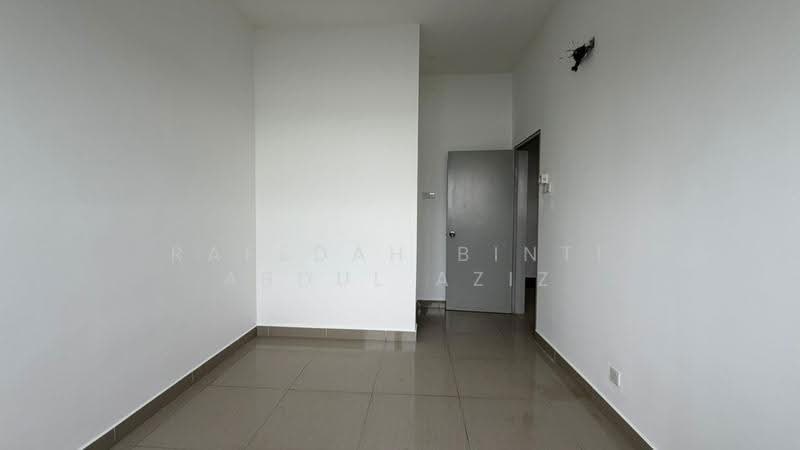 Kediaman Servis untuk Dijual di SkyLake Residence - Rafedah Binti Abdul Aziz - Interior - PropertyGuru.com.my