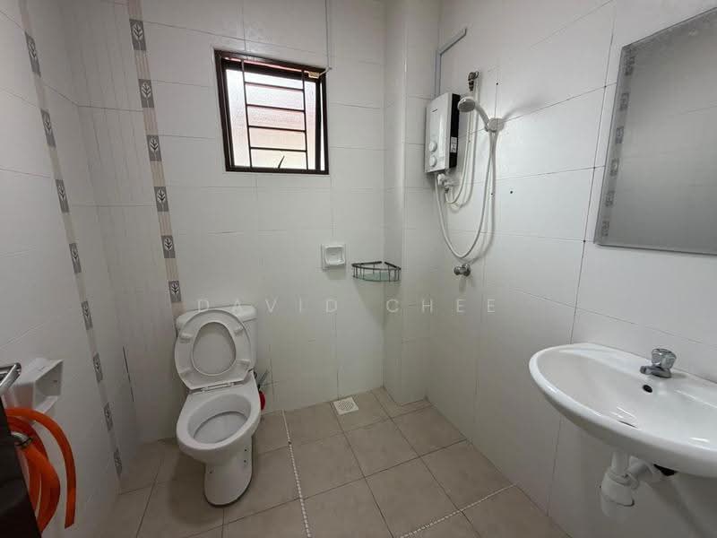 2-storey Terraced House for Sale in Bukit Sungai Long 2 (Bandar Sungai Long) - David Chee - Bathroom - PropertyGuru.com.my