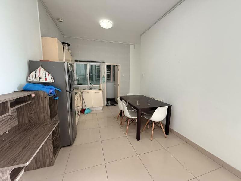 Pangsapuri untuk Disewa di Horizon Residence (Dwi Mutiara) - Sam Tee - Kitchen - PropertyGuru.com.my