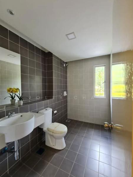 2-storey Terraced House for Sale in Sepang (Selangor) - Jolly Chai - Bathroom - PropertyGuru.com.my