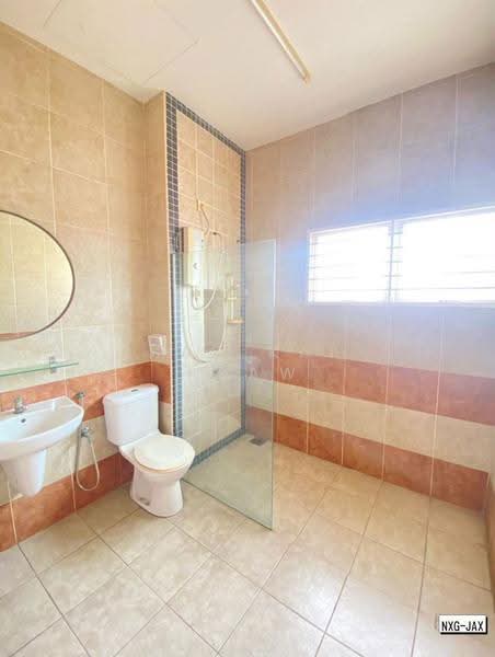 Rumah Berkembar untuk Dijual di Aman Perdana (Kapar) - Hao Kai Khaw - Bathroom - PropertyGuru.com.my