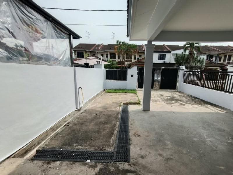 Rumah Teres 2-Tingkat untuk Dijual di Bandar Baru Permas Jaya (Permas Jaya) - Elaine Chan - Exterior - PropertyGuru.com.my