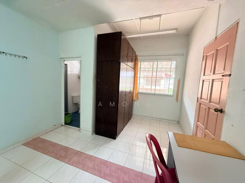 2-storey Terraced House for Rent in Taman Bukit Melaka (Bukit Baru) - Ramona Tan - Interior - PropertyGuru.com.my