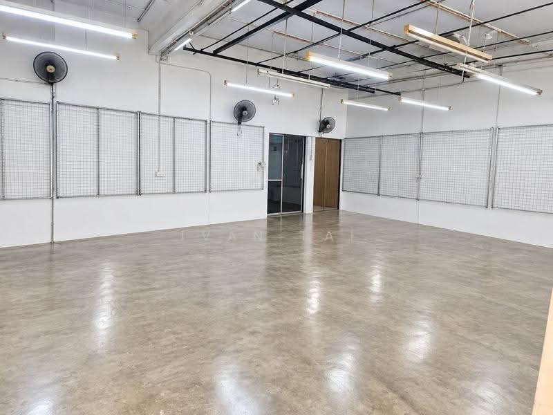 Shop for Rent in Kuala Kangsar (Perak) - Ivan Tai - Interior - PropertyGuru.com.my