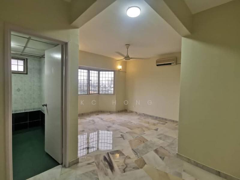 Pangsapuri untuk Disewa di Sri Intan 2 - KC Hong - PropertyGuru.com.my