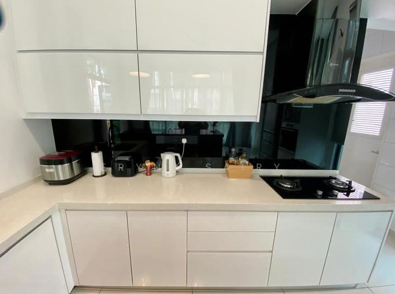 Rumah Teres 3-Tingkat untuk Dijual di Cyberjaya (Selangor) - Eryna Sairy - PropertyGuru.com.my