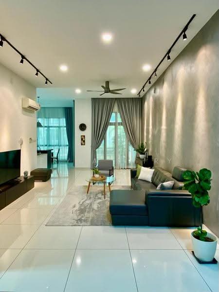 Rumah Teres 3-Tingkat untuk Dijual di Cyberjaya (Selangor) - Eryna Sairy - PropertyGuru.com.my