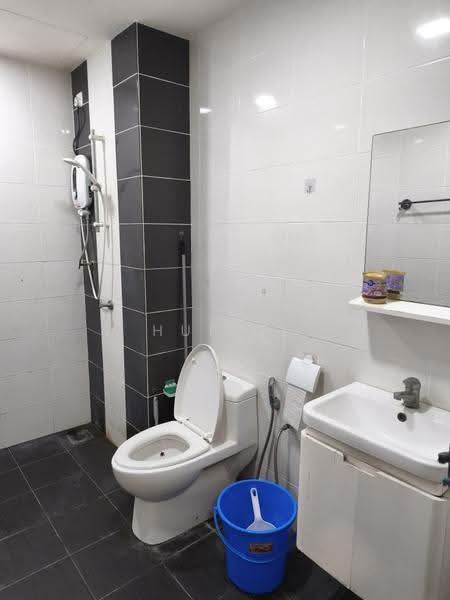Kediaman Servis untuk Disewa di Silk Sky - Hui Qi - Bathroom - PropertyGuru.com.my
