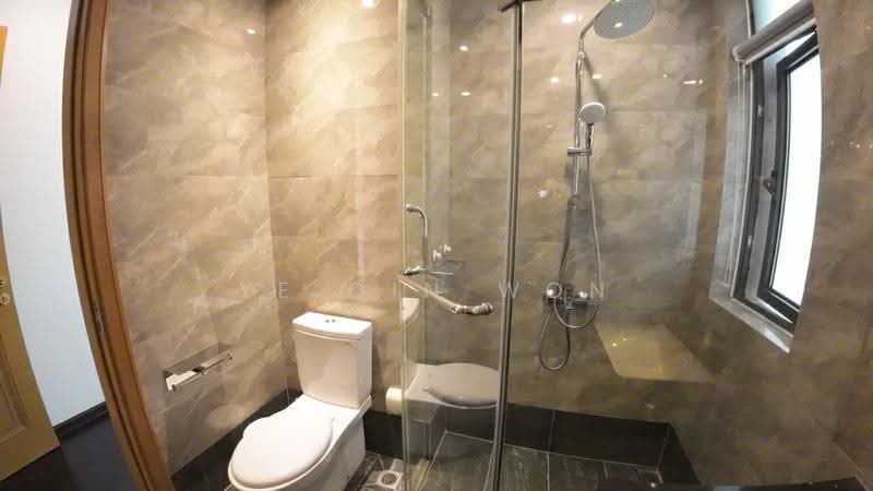 Service Residence for Rent at R&F Princess Cove Phase 1 - Ye Qin Won - Bathroom - PropertyGuru.com.my