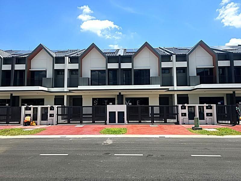 2-storey Terraced House for Sale in Bandar Kinrara (Selangor) - Steve Chong - Exterior - PropertyGuru.com.my