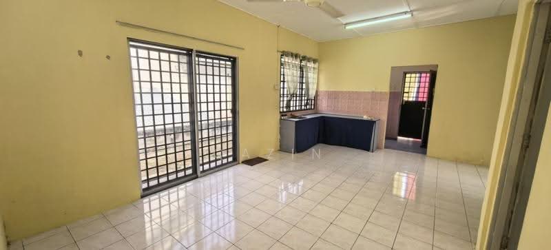 Bungalow House for Sale in Gunung Rapat (Ipoh) - Qazin Khoo - Kitchen - PropertyGuru.com.my