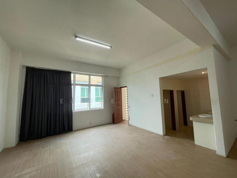 Kedai untuk Disewa di Taman Molek (Johor Bahru) - Elaine Chan - Living Room - PropertyGuru.com.my