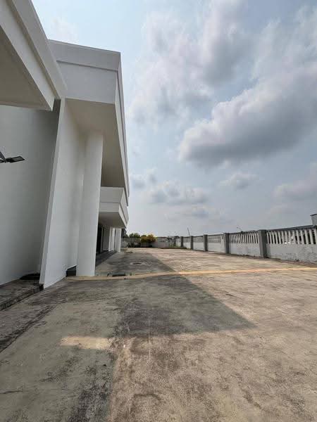 Factory for Sale in Taman Desa Cemerlang (Ulu Tiram) - Ask Hon - Exterior - PropertyGuru.com.my