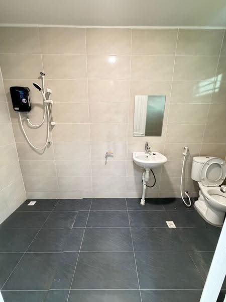 Rumah Teres 2-Tingkat untuk Dijual di Matang (Kuching) - Alfred Chua - Bathroom - PropertyGuru.com.my