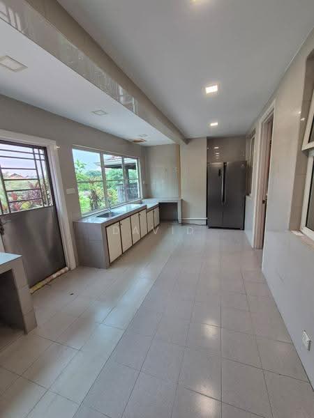 Semi-Detached House for Rent in Damansara Heights (Kuala Lumpur) - David Tang - Kitchen - PropertyGuru.com.my