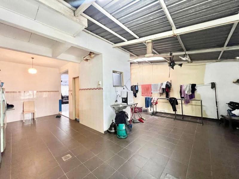 2-storey Terraced House for Sale in Bandar Tasik Kesuma (Beranang) - Maizura binti Mohd Darus - Interior - PropertyGuru.com.my