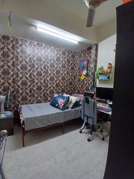 Rumah Teres 1-Tingkat untuk Dijual di Taman Megah Ria (Masai) - Guang Jun Loh - Bedroom - PropertyGuru.com.my