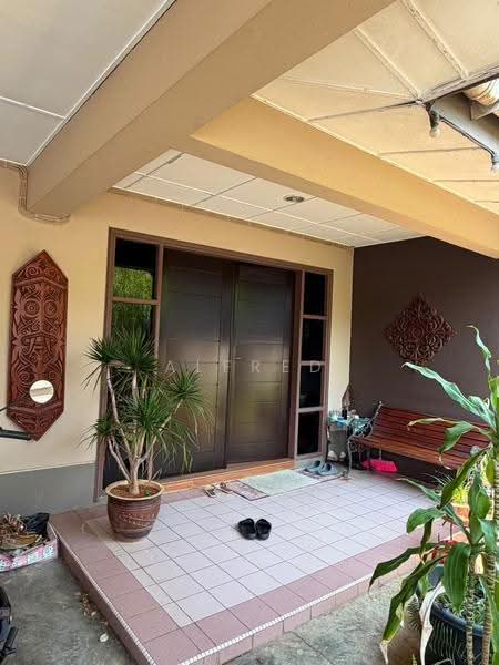 Semi-Detached House for Sale in Tabuan Desa (Kuching) - Alfred Chua - Exterior - PropertyGuru.com.my