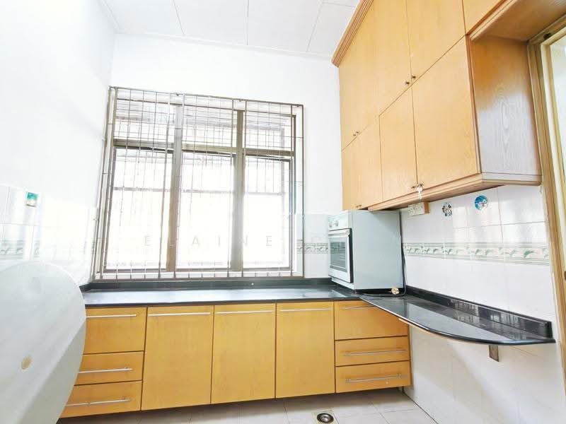 1-storey Terraced House for Rent in Taman Daya (Johor Bahru) - Elaine Chan - Kitchen - PropertyGuru.com.my