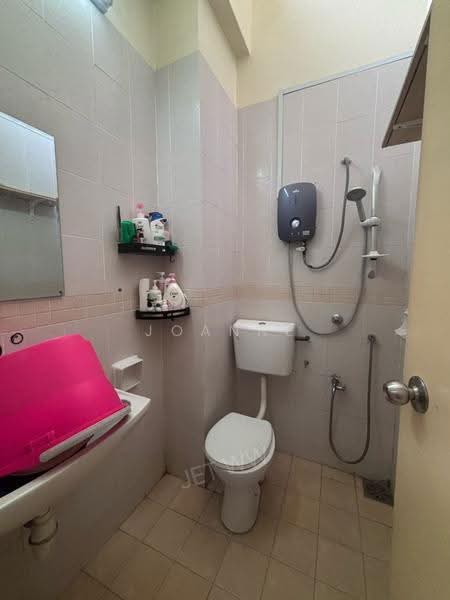 Rumah Kluster untuk Dijual di Setia Alam (Selangor) - Joanne Lim - Bathroom - PropertyGuru.com.my