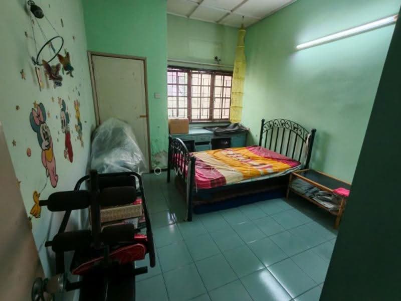 2-storey Terraced House for Sale in SS 23, Taman Sea (Petaling Jaya) - Low Kai Seng - Bedroom - PropertyGuru.com.my