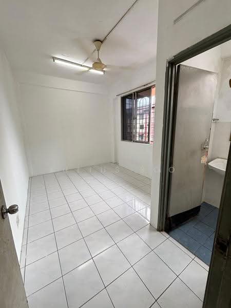 Apartment for Sale at Pangsapuri Kasturi Tiara - Julius Soo - Interior - PropertyGuru.com.my