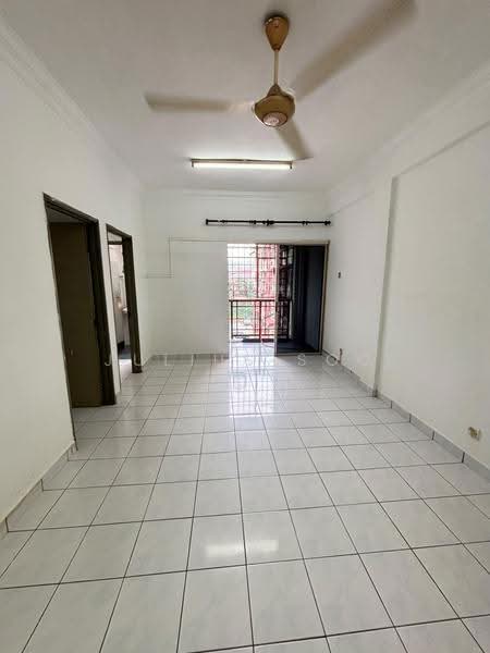Apartment for Sale at Pangsapuri Kasturi Tiara - Julius Soo - Living Room - PropertyGuru.com.my