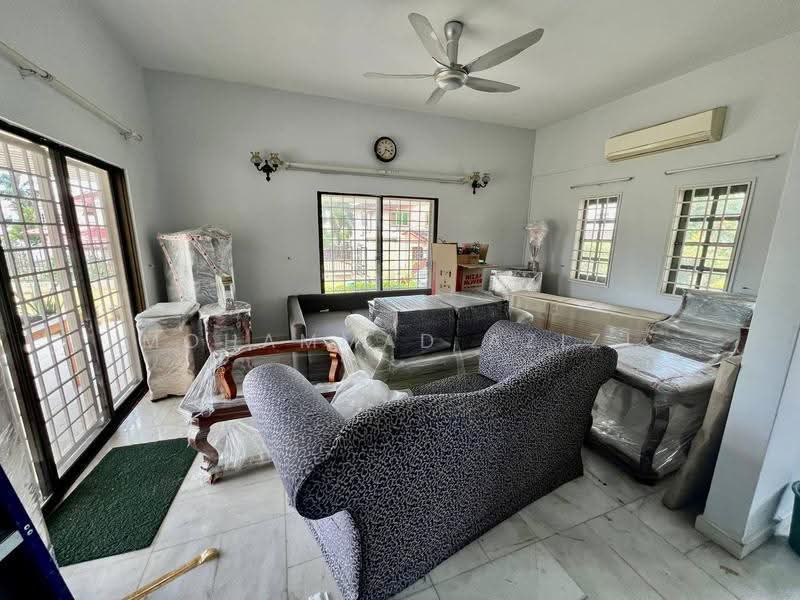 Bungalow House for Sale in Ampang Jaya (Ampang) - Mohammad Azizi - Living Room - PropertyGuru.com.my