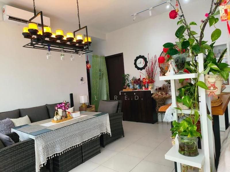 Pangsapuri untuk Dijual di Liberty Grove - Alfred Chua - Living Room - PropertyGuru.com.my