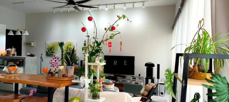 Pangsapuri untuk Dijual di Liberty Grove - Alfred Chua - Living Room - PropertyGuru.com.my