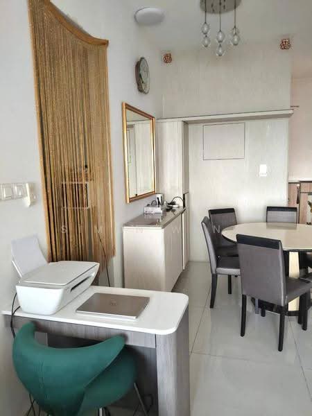 Condominium for Sale at Amberside @ Country Garden Danga Bay - Simon Wang - Dining Room - PropertyGuru.com.my