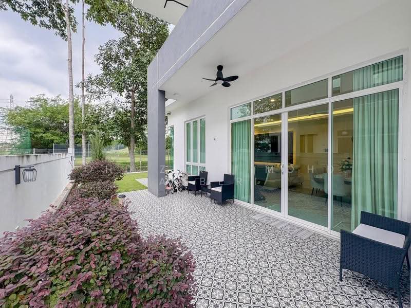 Rumah Berkembar untuk Dijual di Seremban (Negeri Sembilan) - Mohd Zakri Mohd Zamberi - Exterior - PropertyGuru.com.my