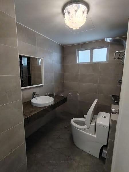 Kondominium untuk Disewa di Ocean Palms Condominium - Vincy How - Bathroom - PropertyGuru.com.my