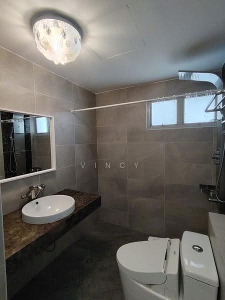Kondominium untuk Disewa di Ocean Palms Condominium - Vincy How - Bathroom - PropertyGuru.com.my