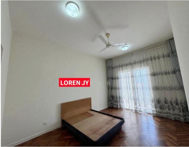 Kondominium untuk Dijual di Quayside Seafront Resort Condominiums - Loren Jia Ying - Bedroom - PropertyGuru.com.my
