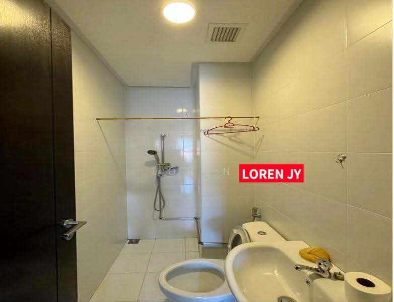 Kondominium untuk Dijual di Quayside Seafront Resort Condominiums - Loren Jia Ying - Bathroom - PropertyGuru.com.my