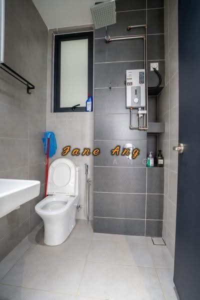 Kediaman Servis untuk Disewa di Urban Suites - Jane Ang - Bathroom - PropertyGuru.com.my
