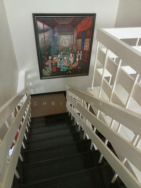 Rumah Berkembar untuk Dijual di Ampang Jaya (Ampang) - Christina Ho - Corridor - PropertyGuru.com.my
